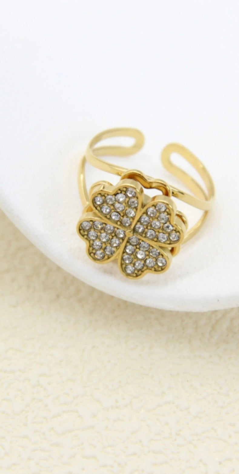 Bague anti-stress trèfle