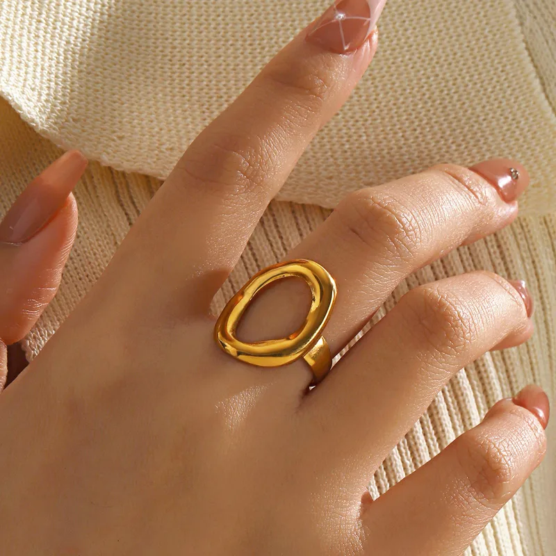 Bague dorée