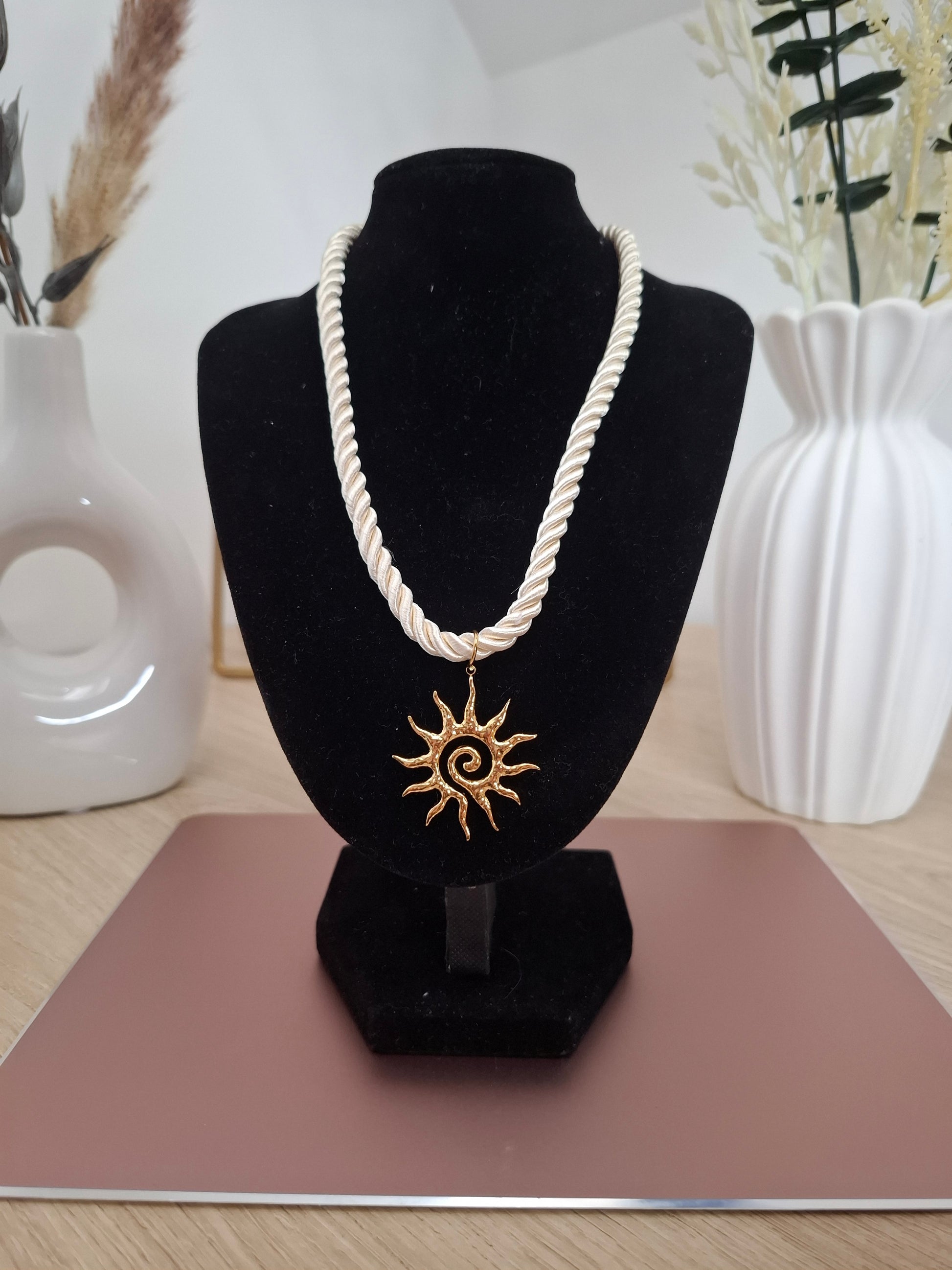 Collier mélina